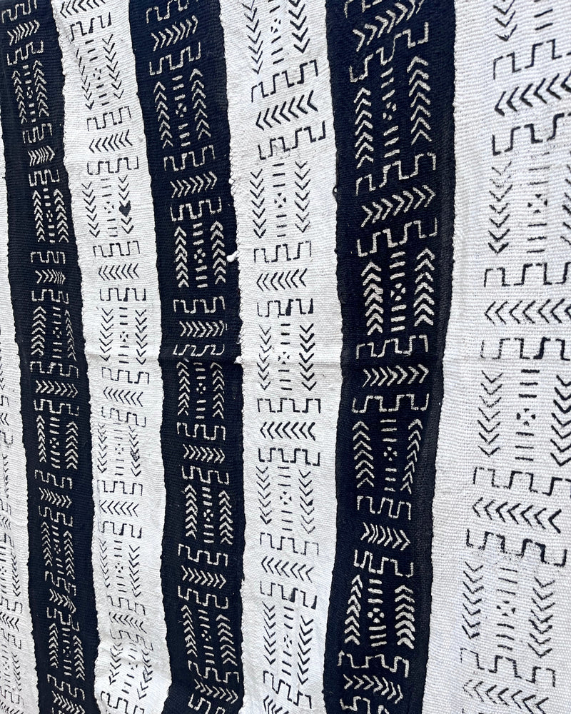 African Mudcloth handmade Fabric - White / Black