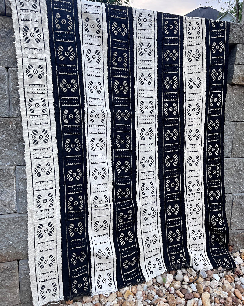 African Mudcloth Handmade Fabric - White / Black