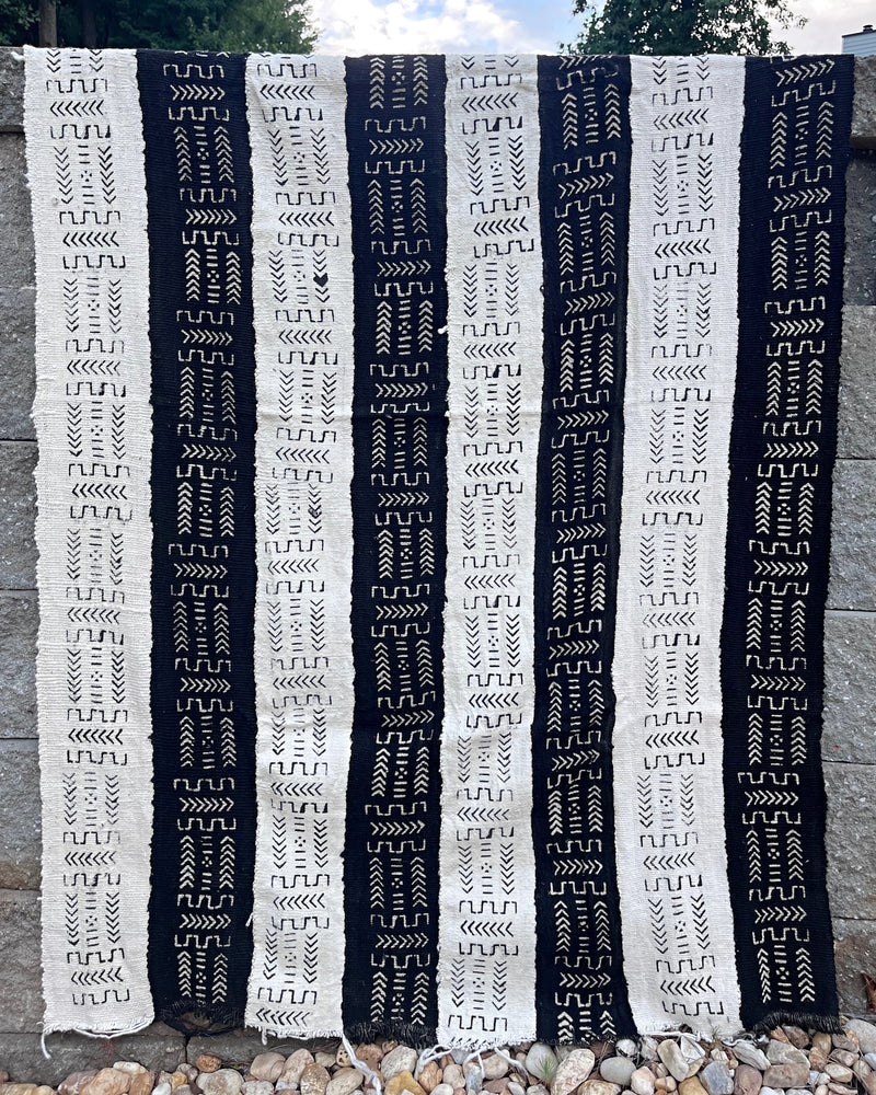 African Mudcloth handmade Fabric - White / Black