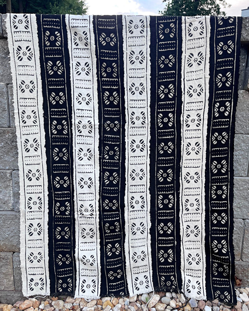 African Mudcloth Handmade Fabric - White / Black