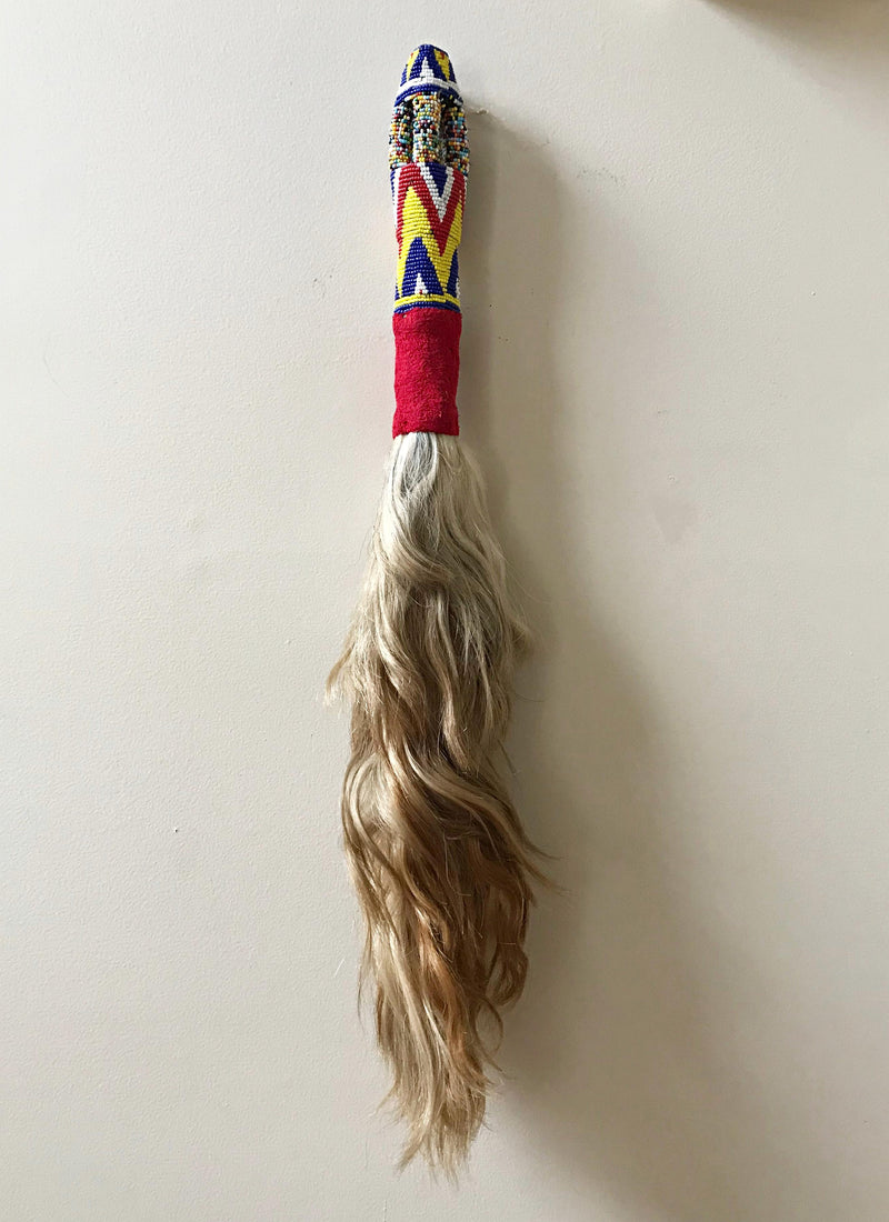 Beige horse tail hair bamileke tradition fly whisks - Cameroon - Afrilege