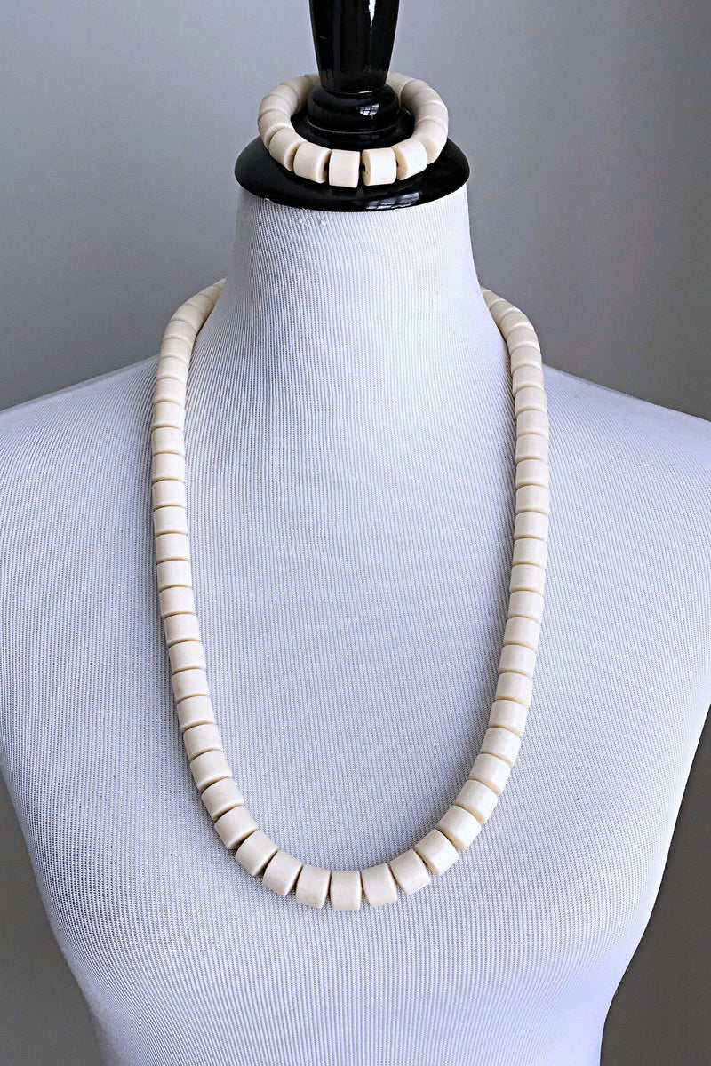 Off-white igbo Nigerian Wedding necklace for men - Afrilege